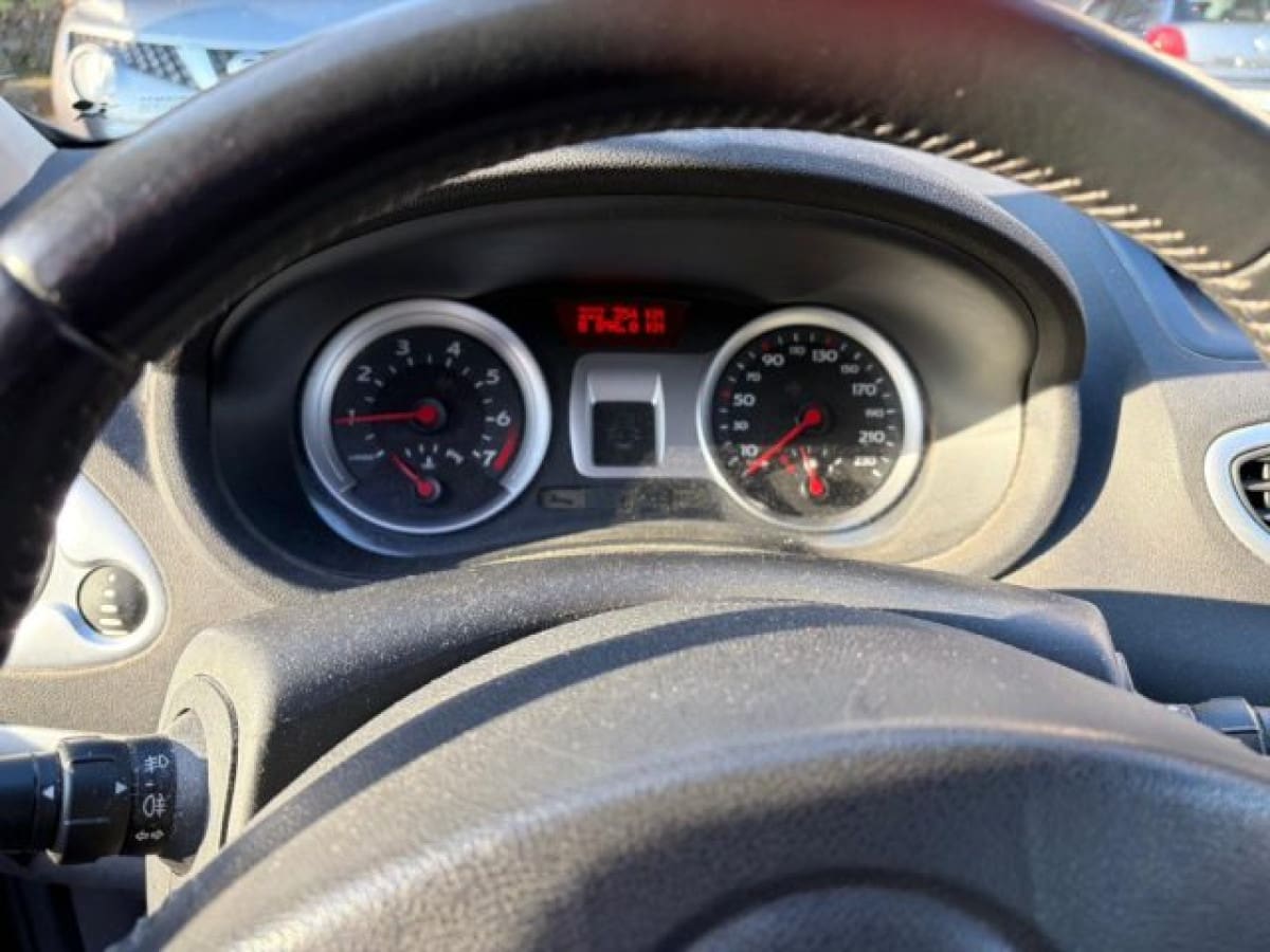 RENAULT Clio 3ª serie 3