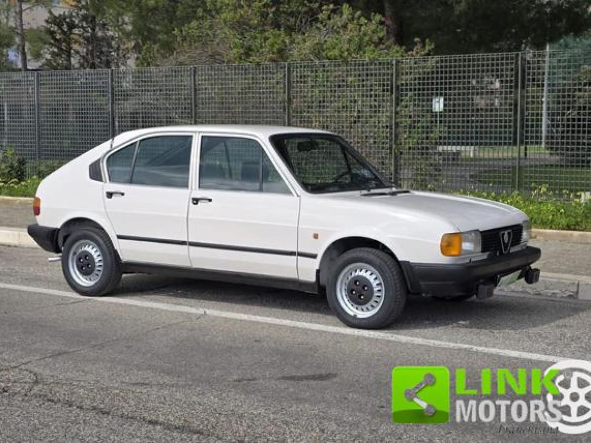 ALFA ROMEO Alfasud 12