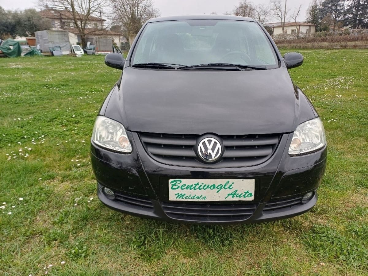 VOLKSWAGEN Fox 11