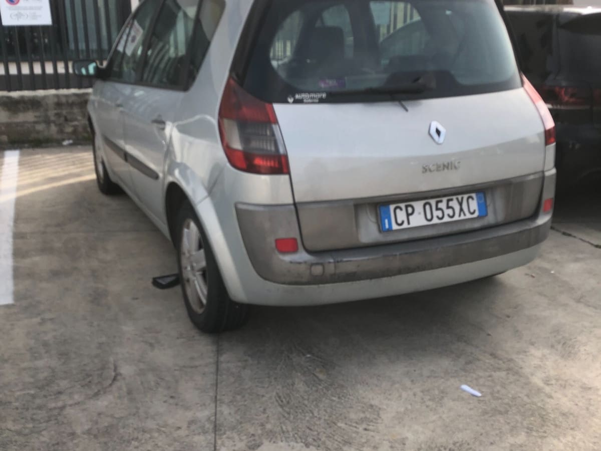 RENAULT Scénic 2ª serie 3