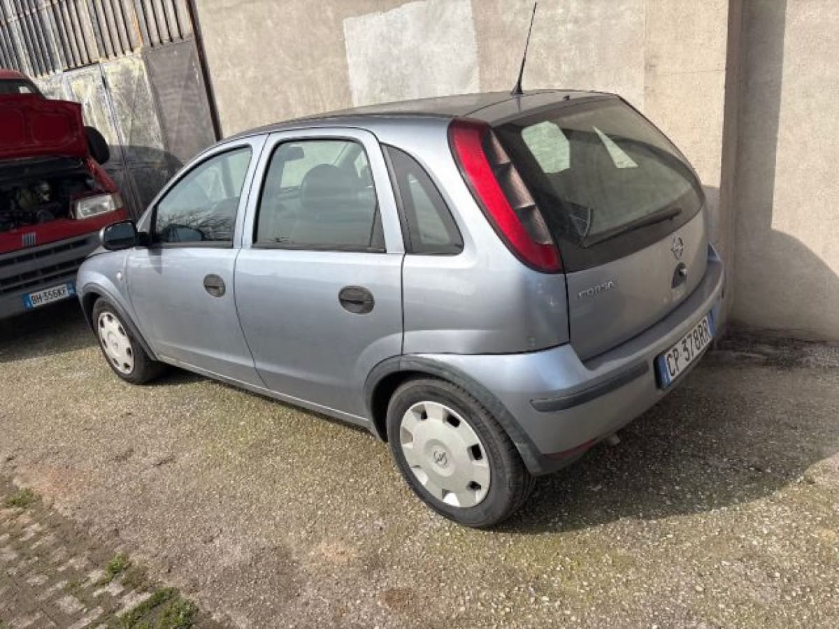 OPEL Corsa 3ª serie 5