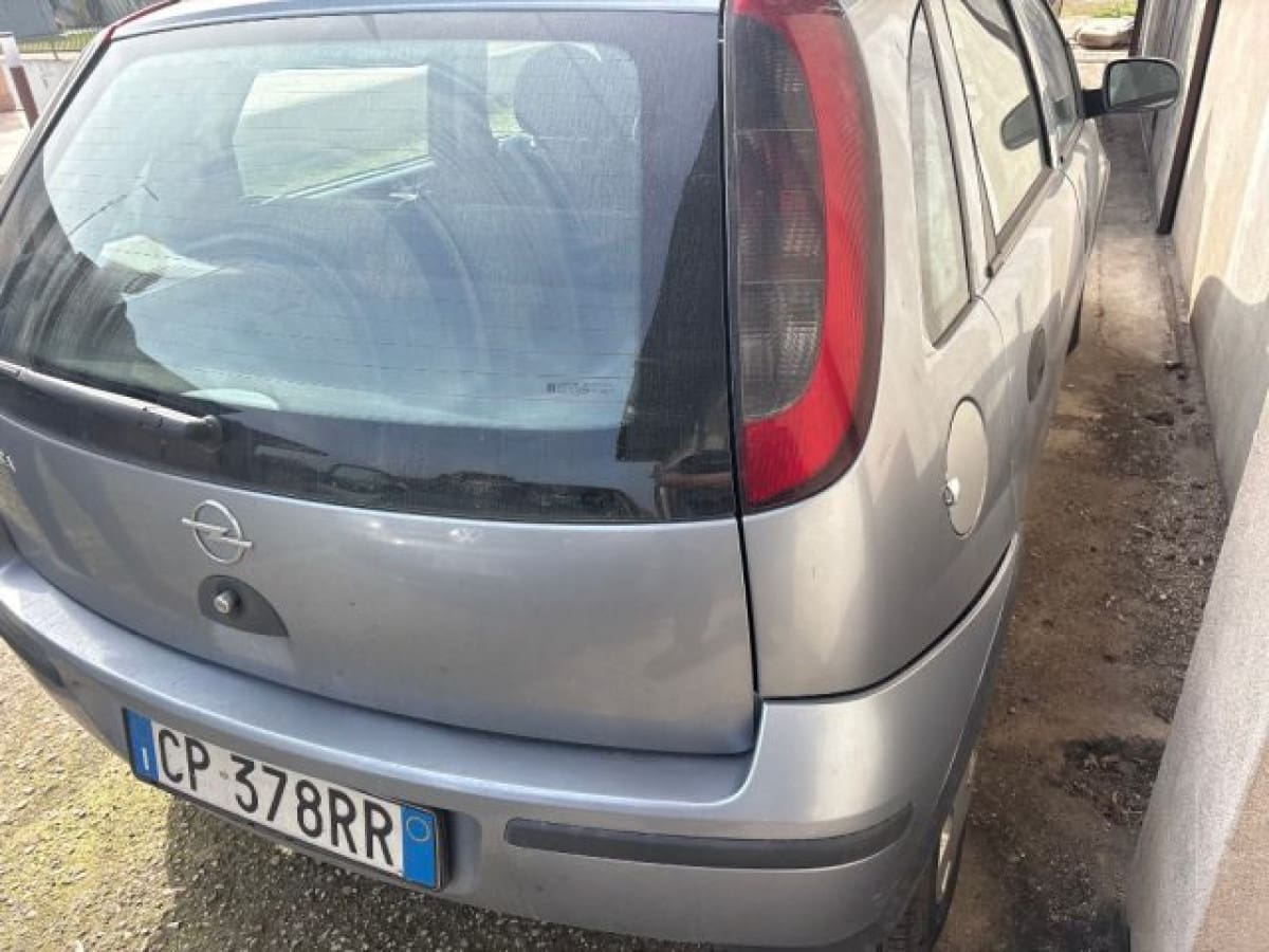 OPEL Corsa 3ª serie 7