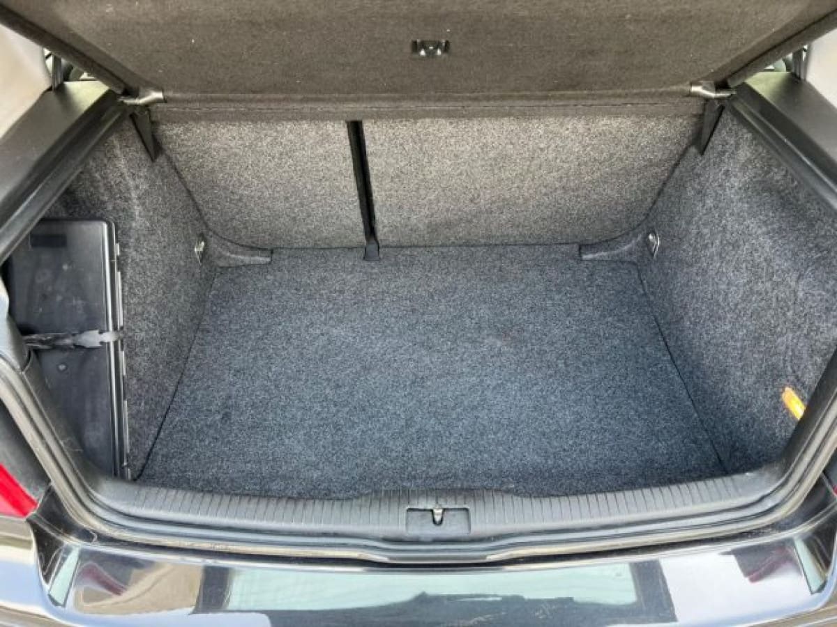 VOLKSWAGEN Golf 4ª serie 6