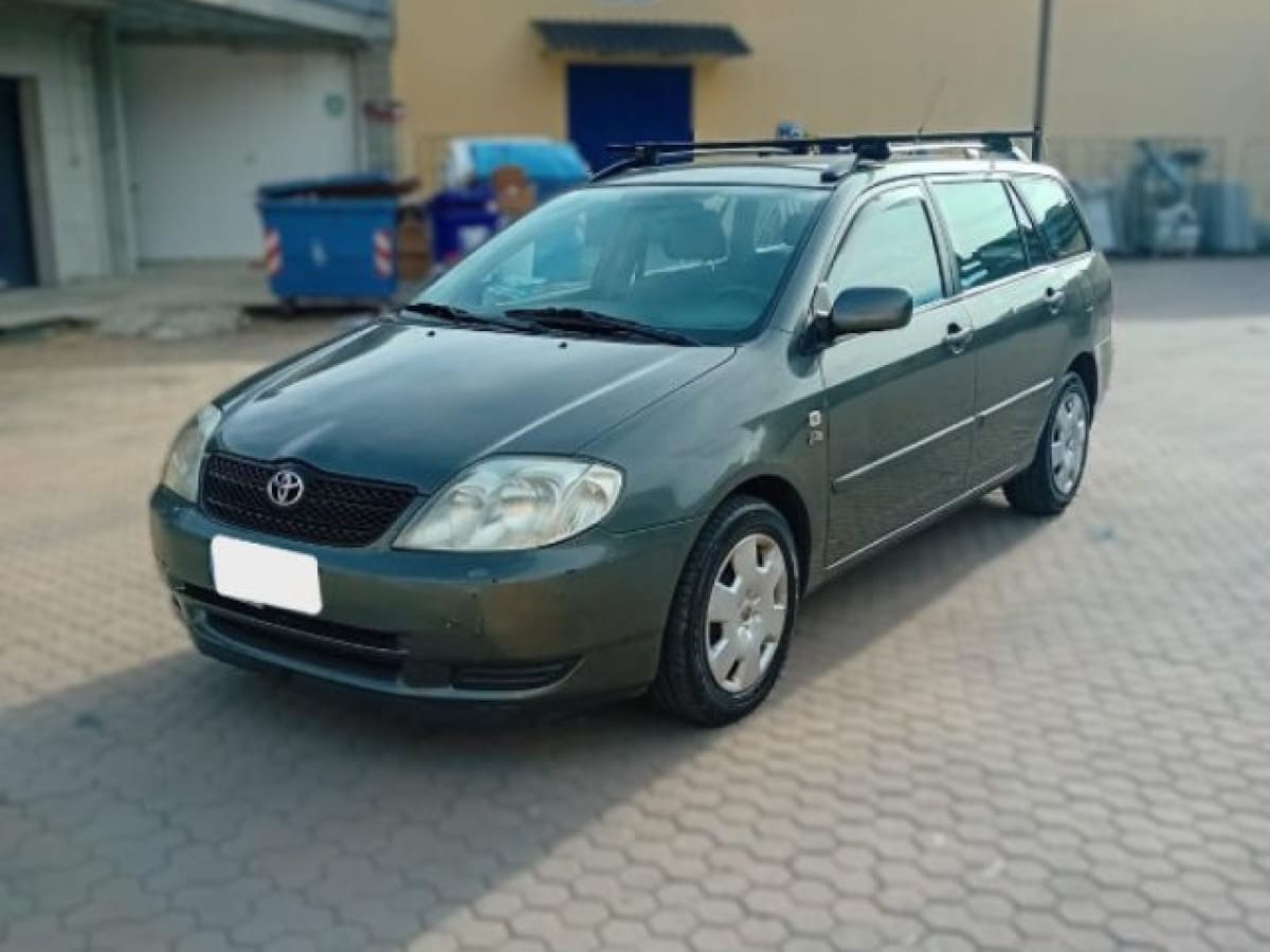 TOYOTA Corolla (2001-2004) 109704234