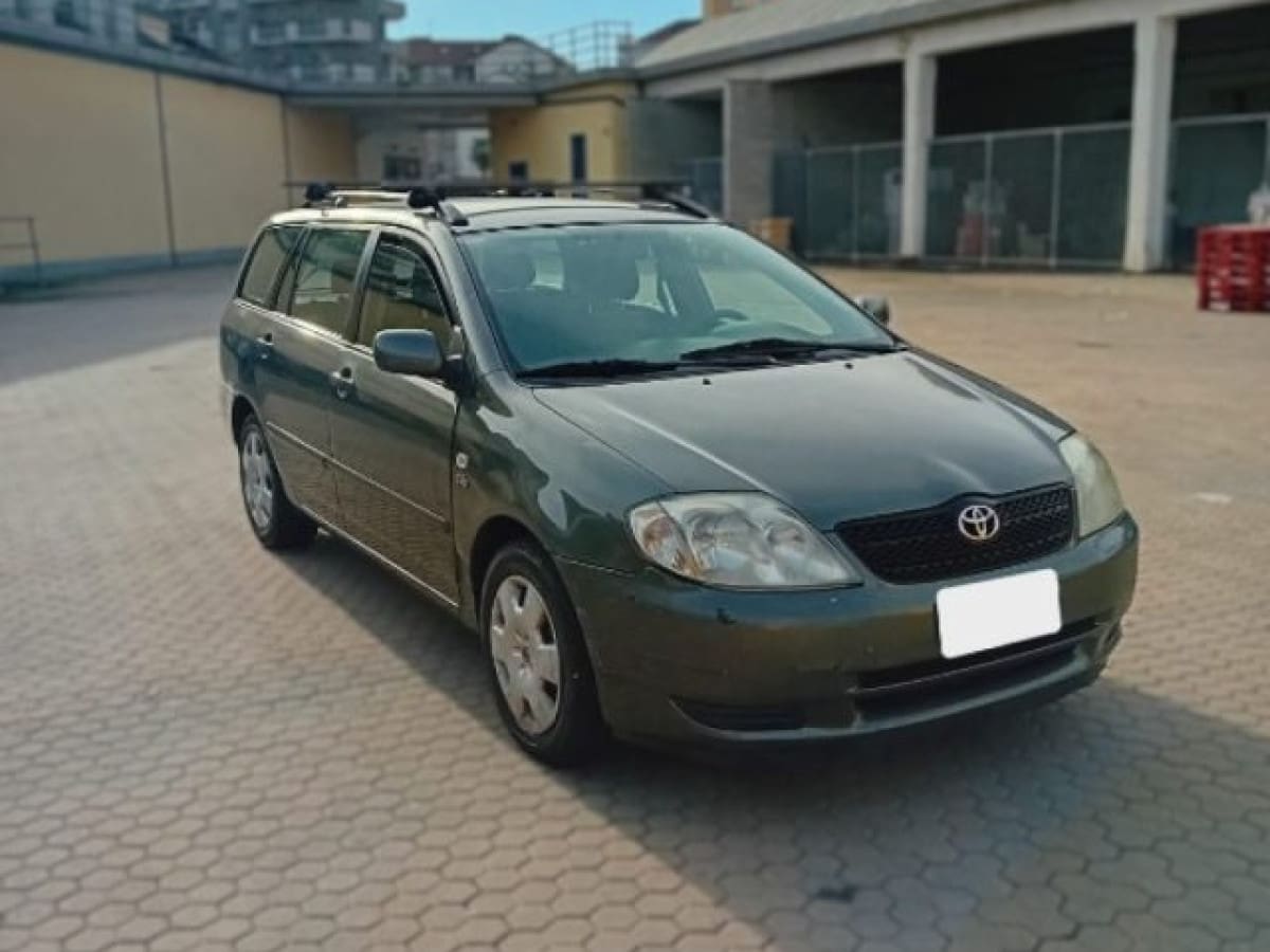 TOYOTA Corolla (2001-2004) 2