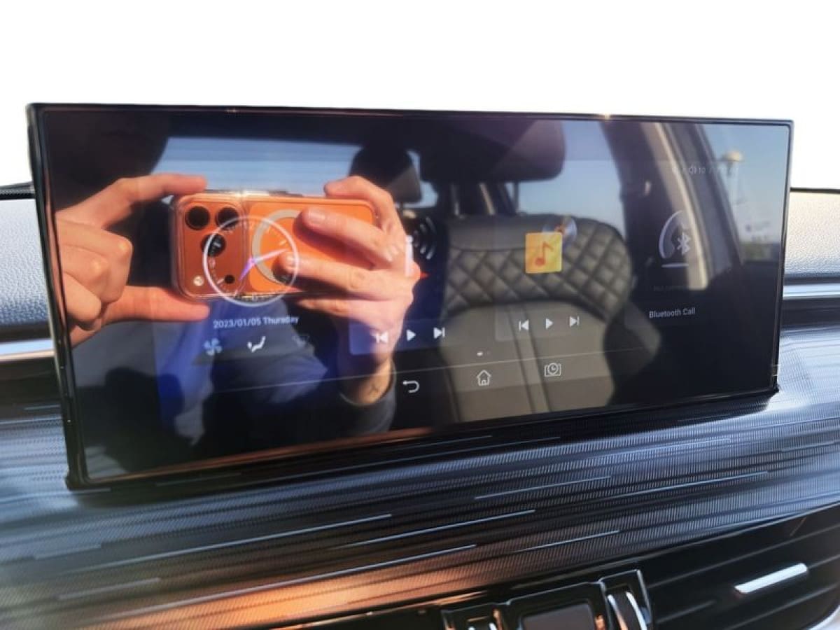 image desc