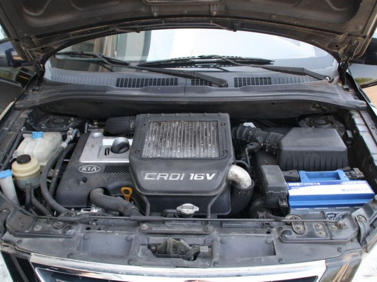 KIA Carens 1ª serie 4