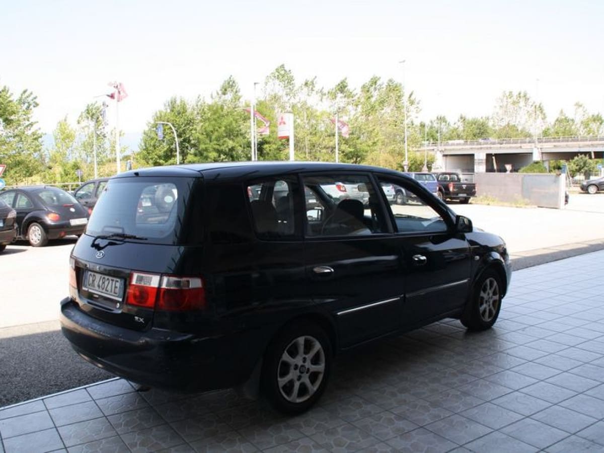 KIA Carens 1ª serie 7