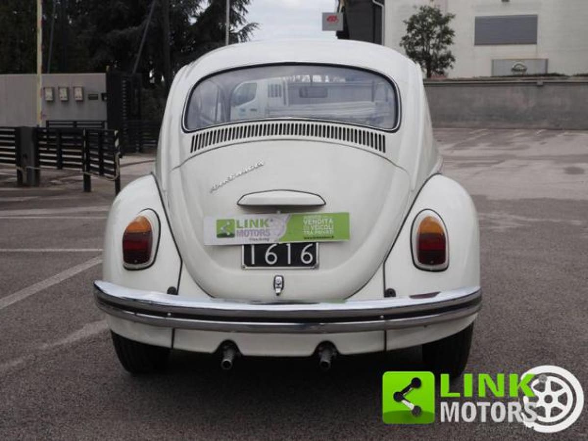 VOLKSWAGEN Maggiolino 13