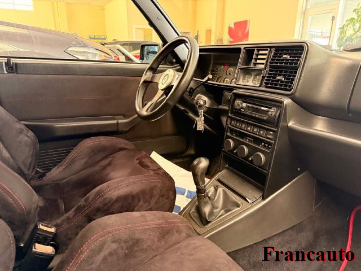 LANCIA Delta 14