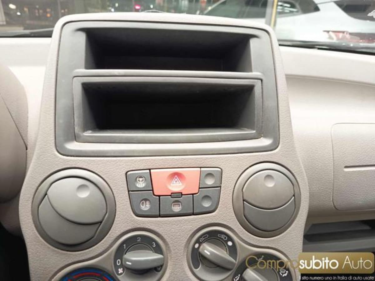 FIAT Panda 2ª serie 13