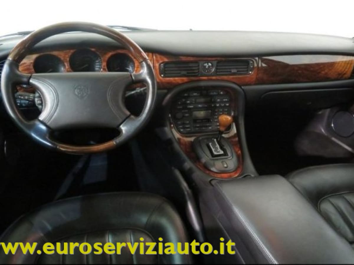 JAGUAR XJ/Sover/Daim\'82-97 3