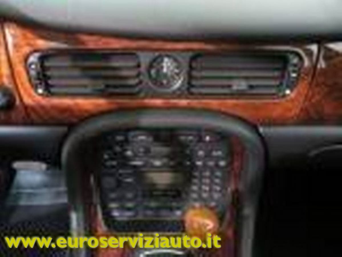 JAGUAR XJ/Sover/Daim\'82-97 5