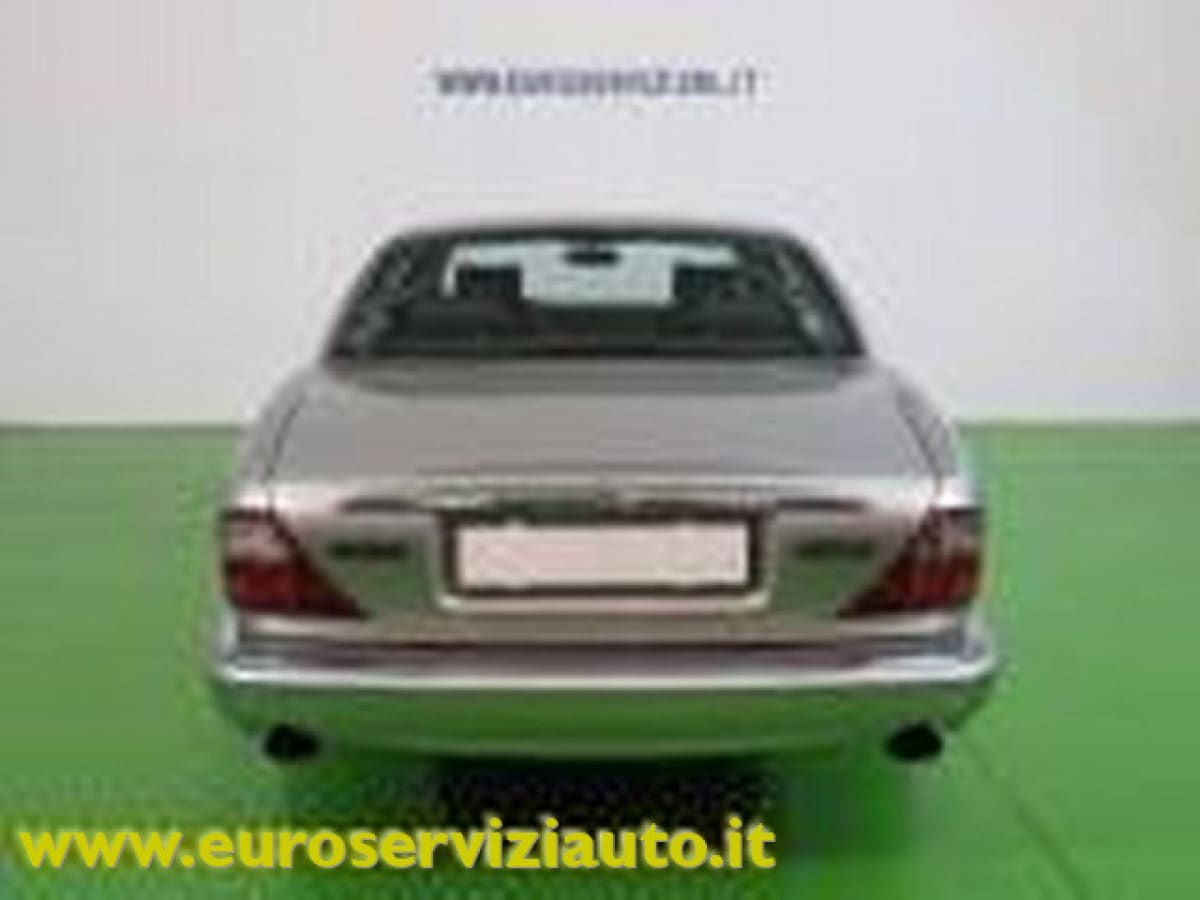 JAGUAR XJ/Sover/Daim\'82-97 12