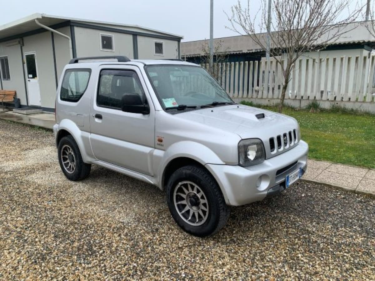 SUZUKI Jimny 3ª serie 8