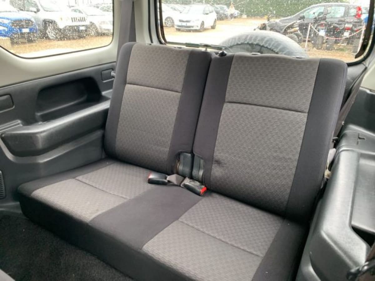 SUZUKI Jimny 3ª serie 15