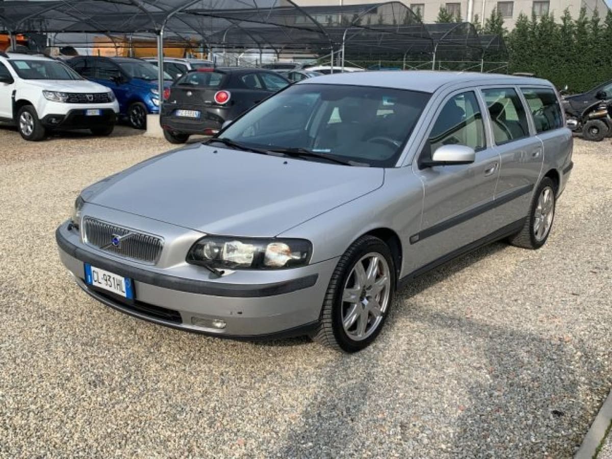 VOLVO V70/XC70 109715995
