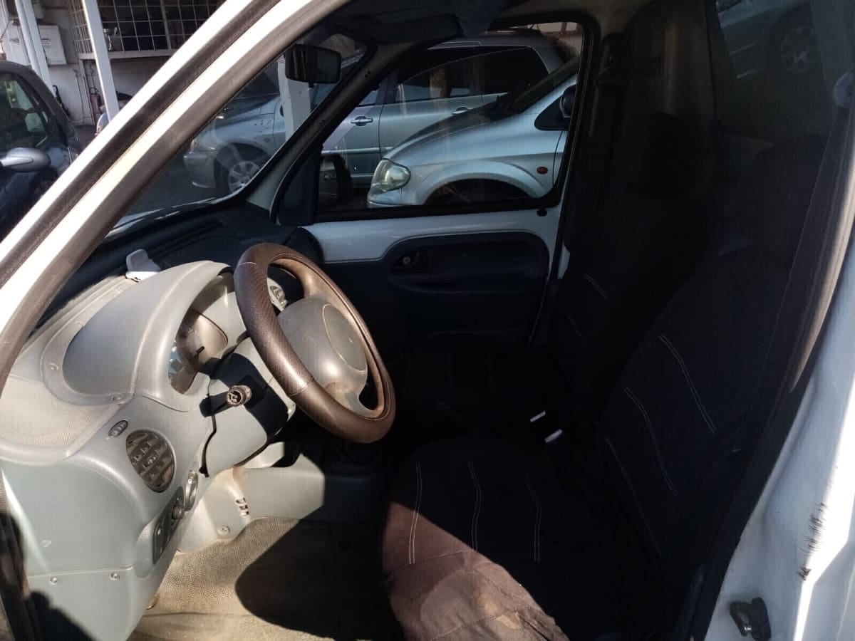 RENAULT Kangoo 1ª serie 17