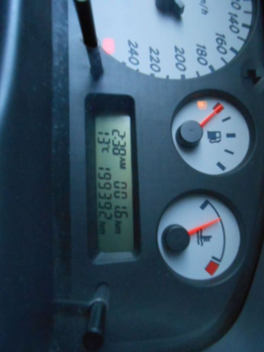 NISSAN Almera 2ª s./Tino 4