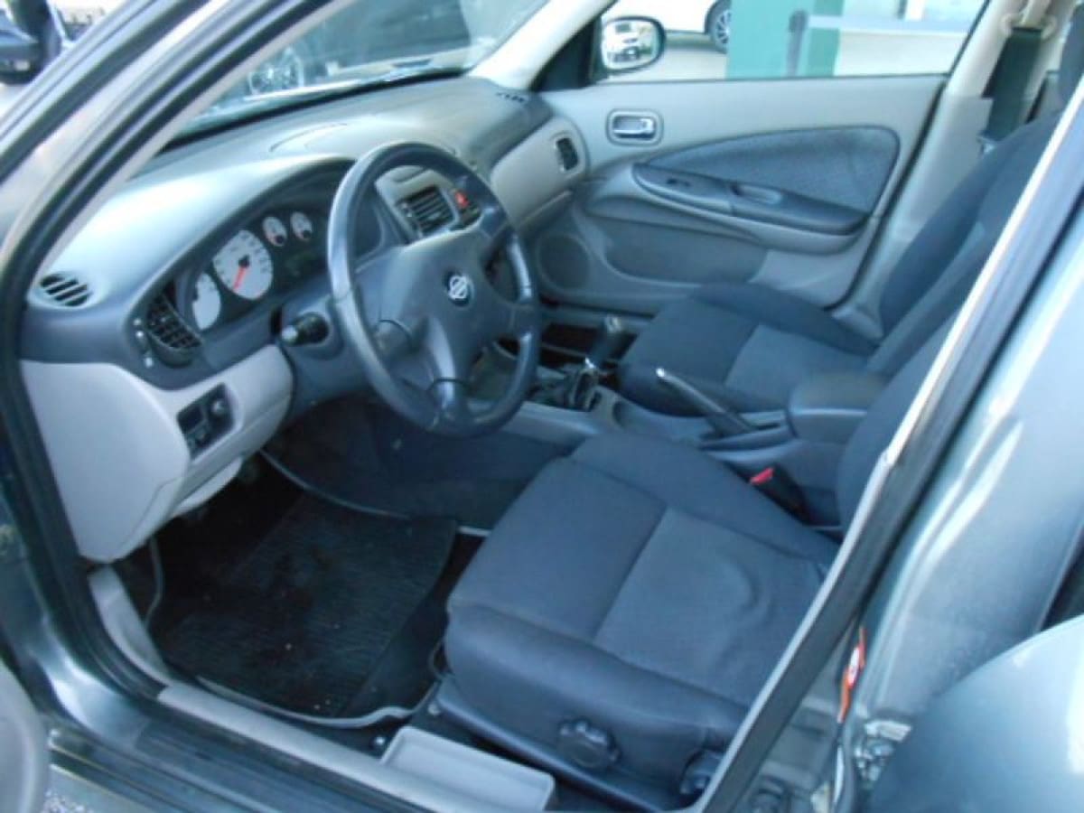 NISSAN Almera 2ª s./Tino 12