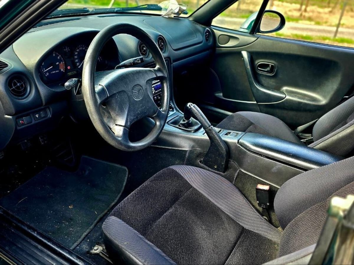 MAZDA MX-5 1ª serie 4