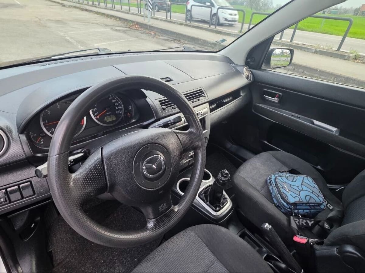 MAZDA Mazda2 1ª serie 2