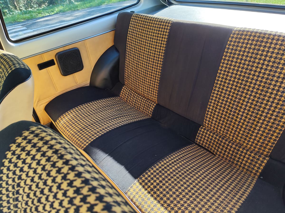 FORD FIESTA (I/II S.) 7