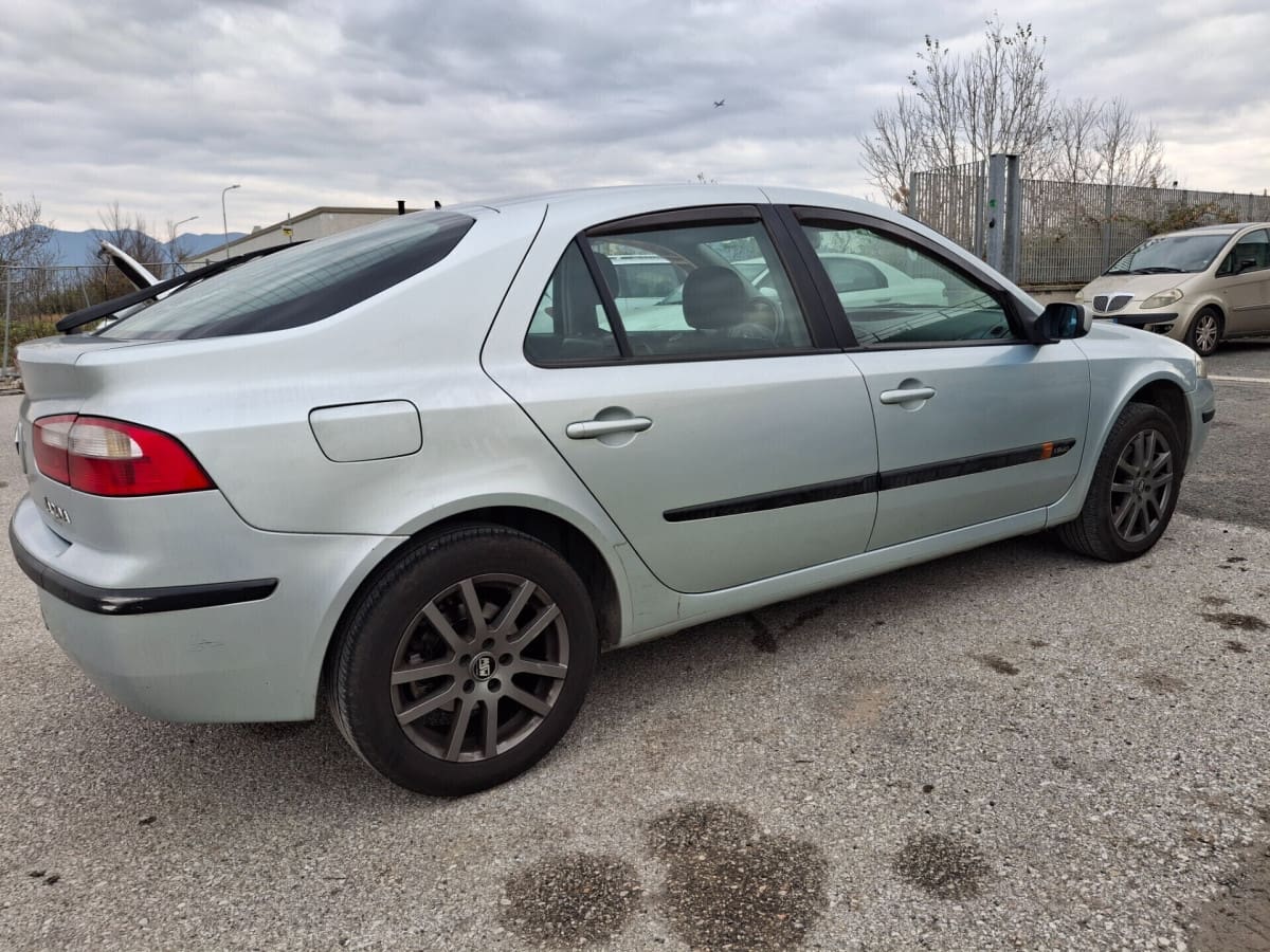 RENAULT Laguna 2ª s. 01-05 2