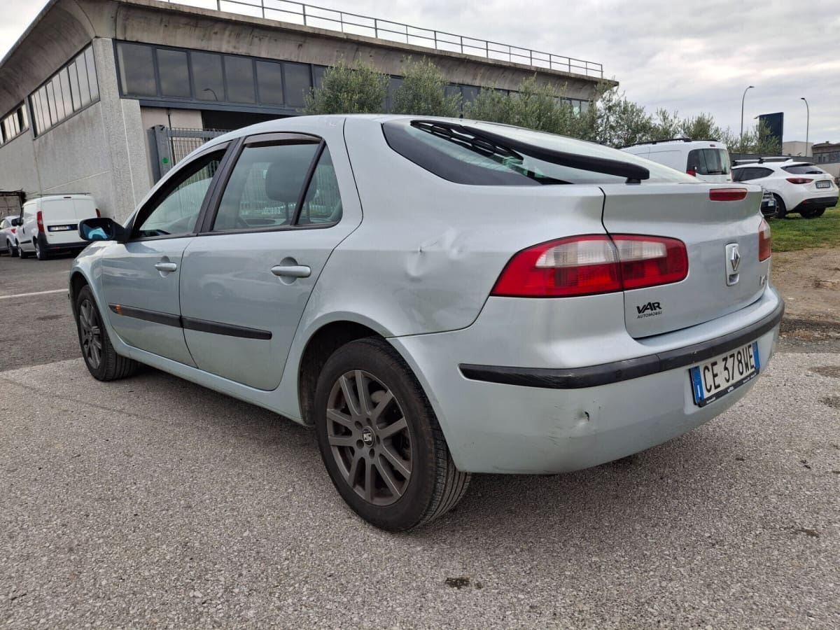 RENAULT Laguna 2ª s. 01-05 15