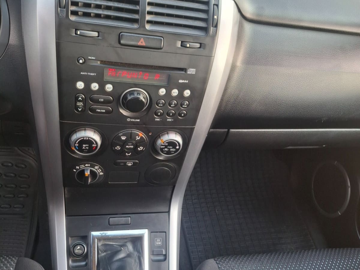 SUZUKI Grand Vitara 2ª 18