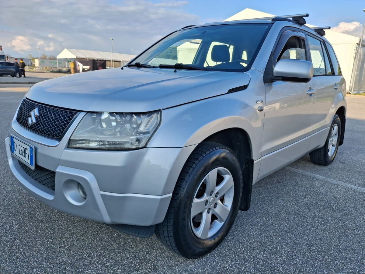 SUZUKI Grand Vitara 2ª 21