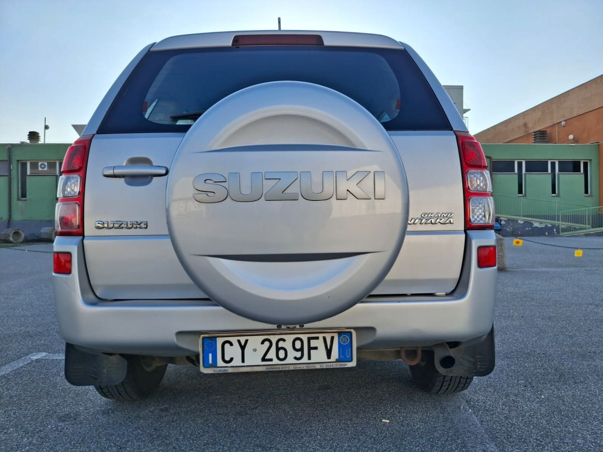 SUZUKI Grand Vitara 2ª 27