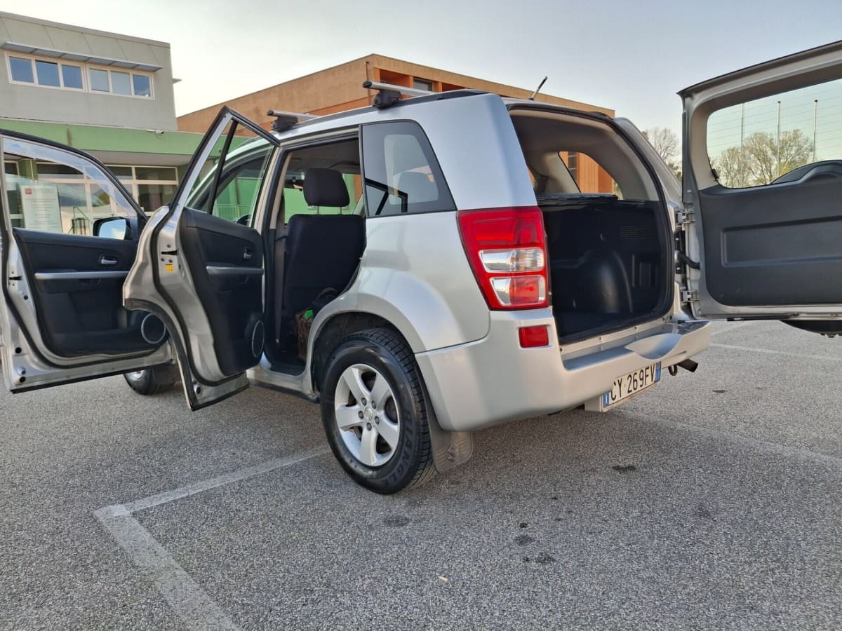 SUZUKI Grand Vitara 2ª 7