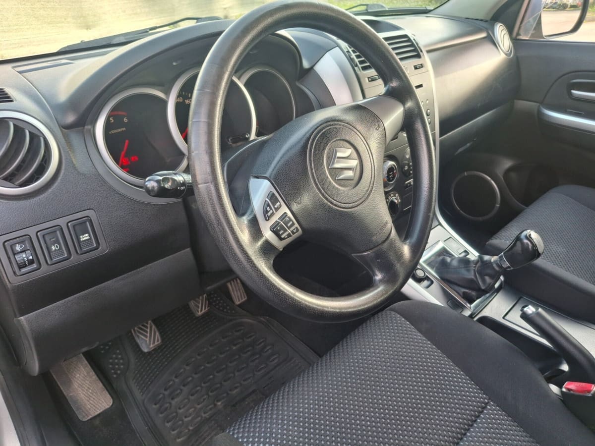 SUZUKI Grand Vitara 2ª 10