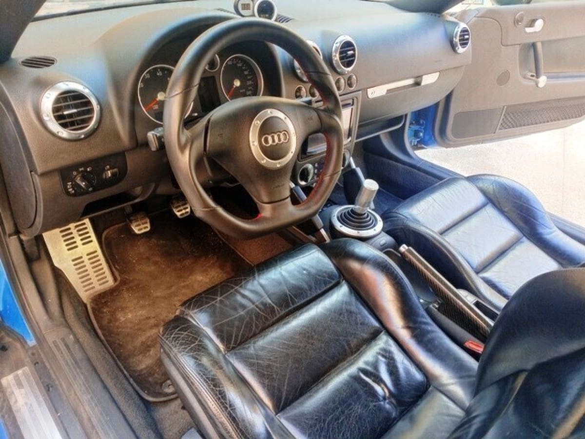 AUDI TT 1ª serie 11