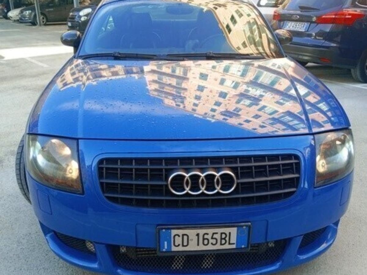 AUDI TT 1ª serie 13