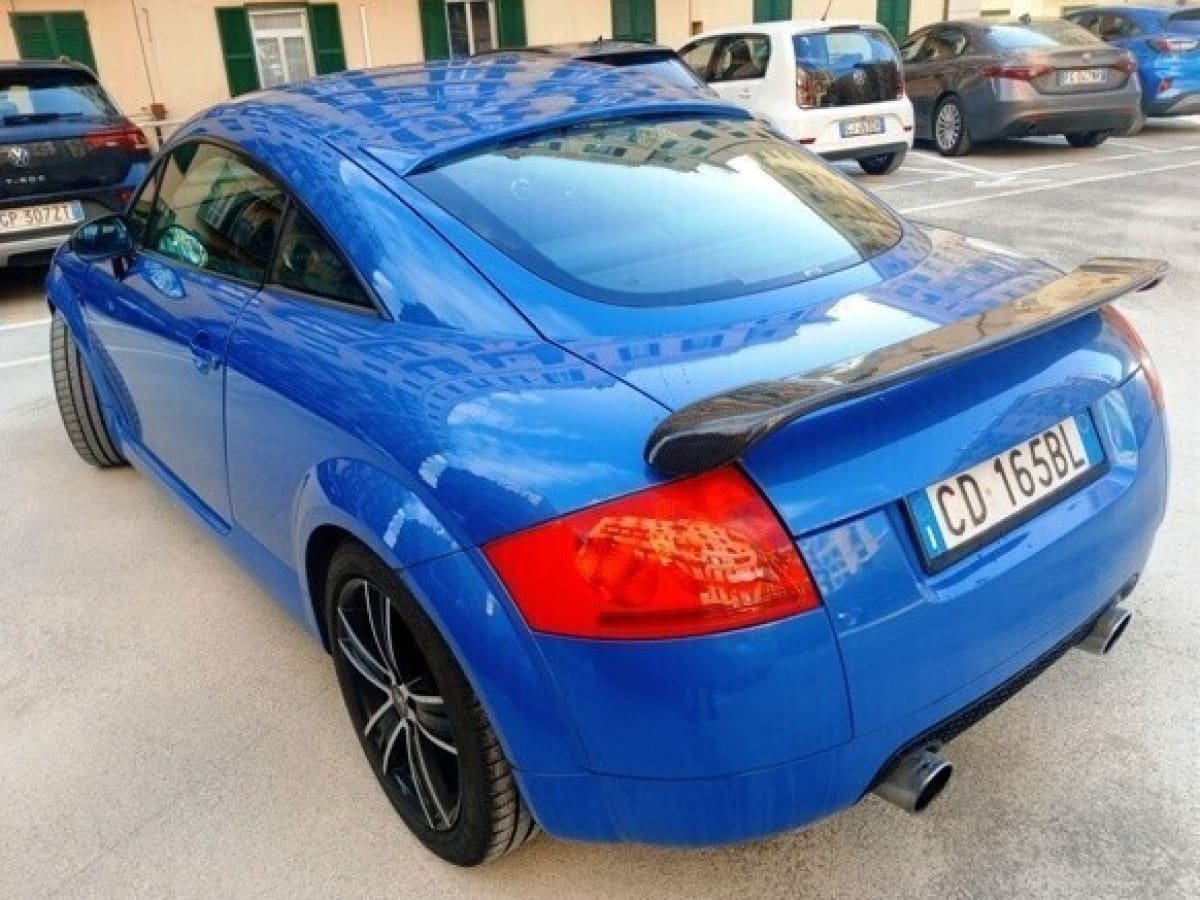 AUDI TT 1ª serie 21