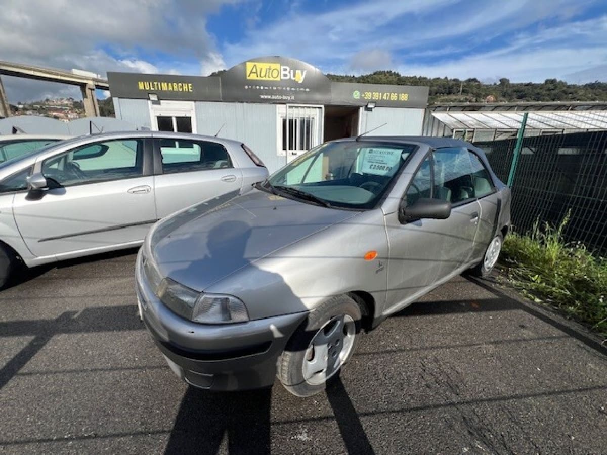 FIAT Punto 1ª serie 6