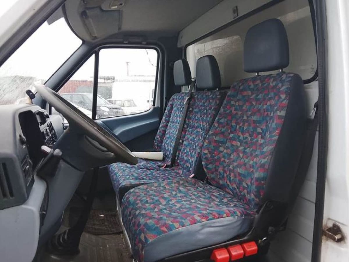 MERCEDES Serie 200-320(*124) 2