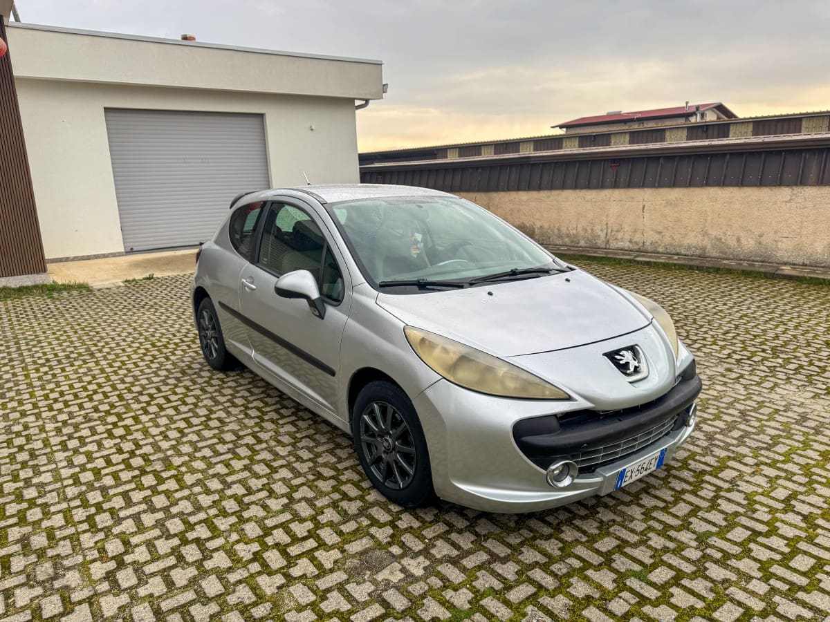 PEUGEOT 207 109744353