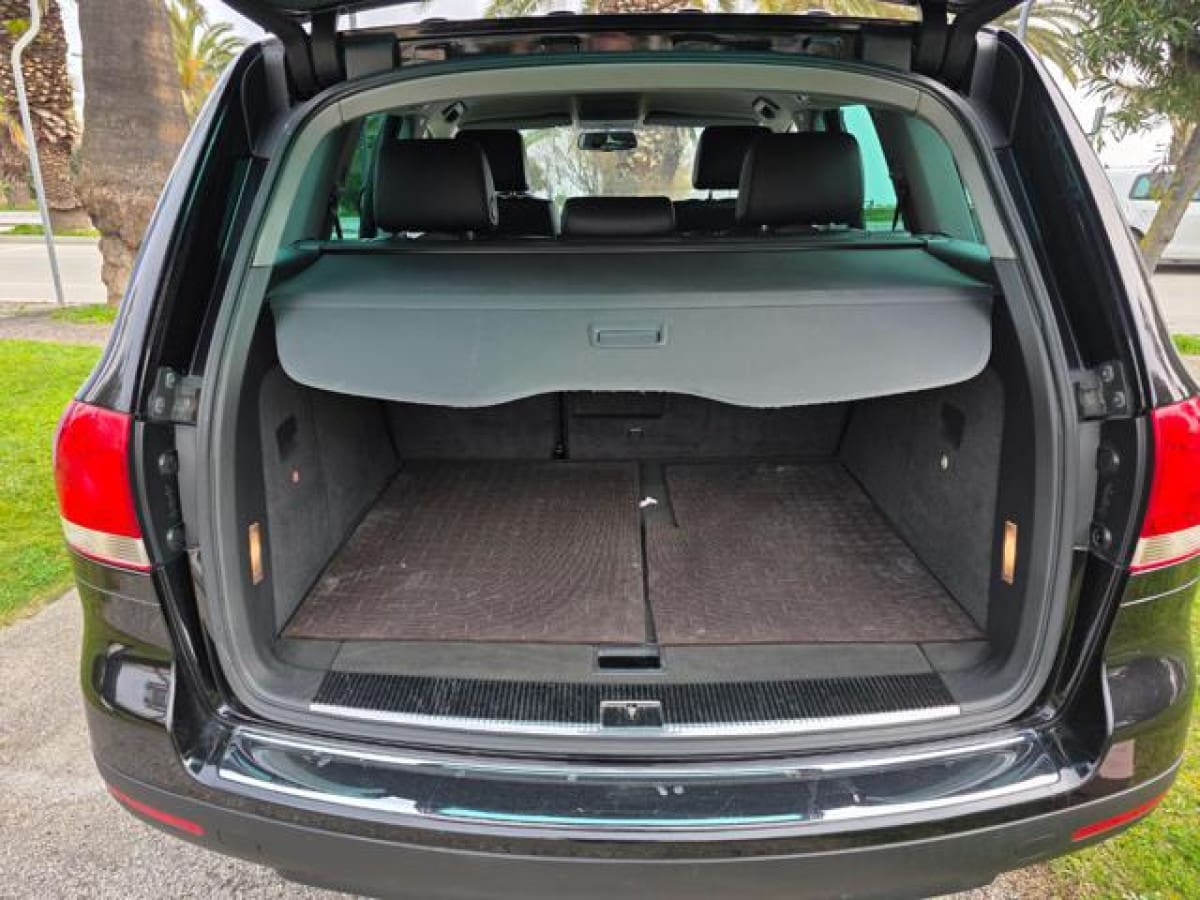 VOLKSWAGEN Touareg 7