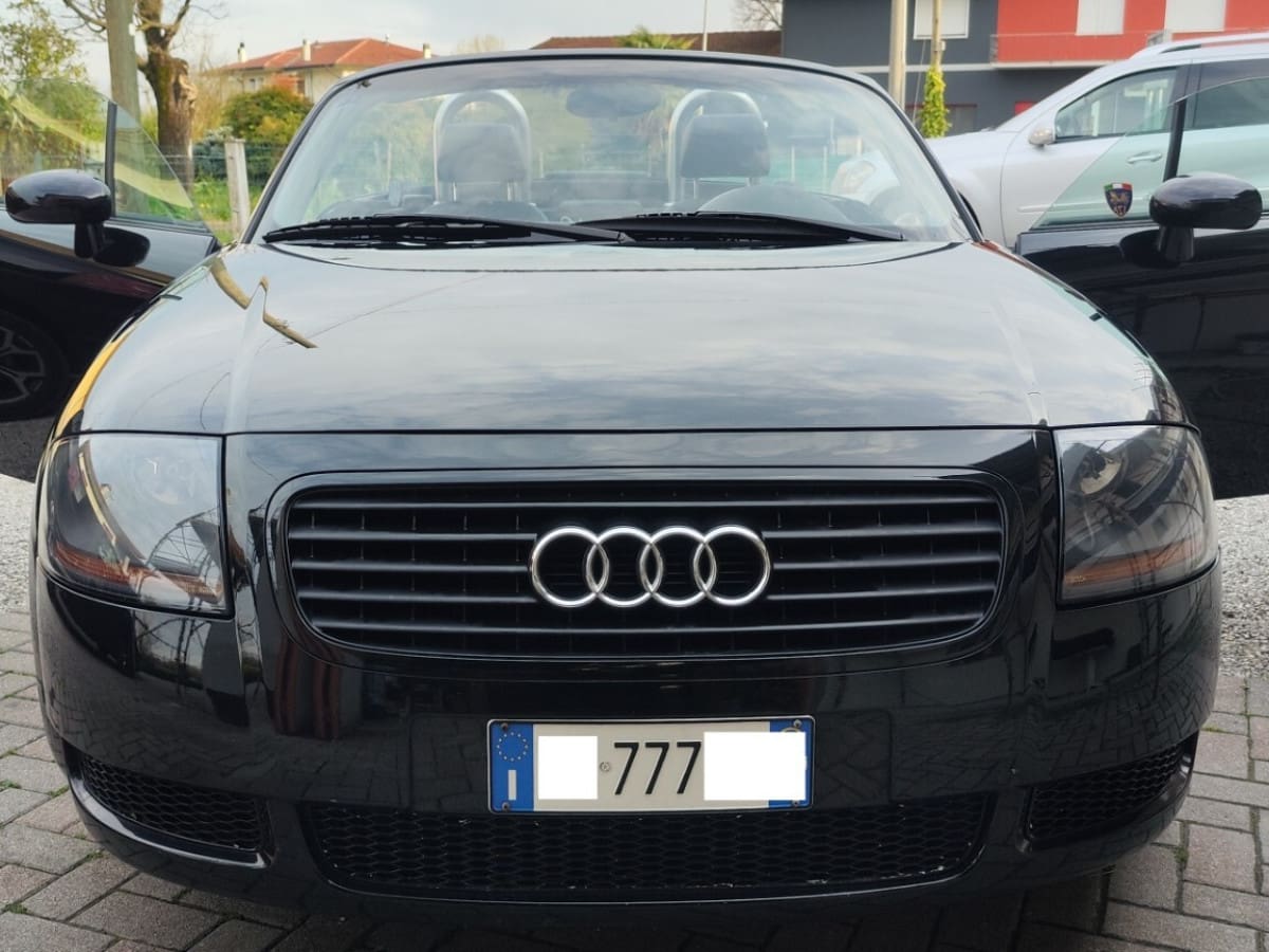 AUDI TT 1ª serie 13