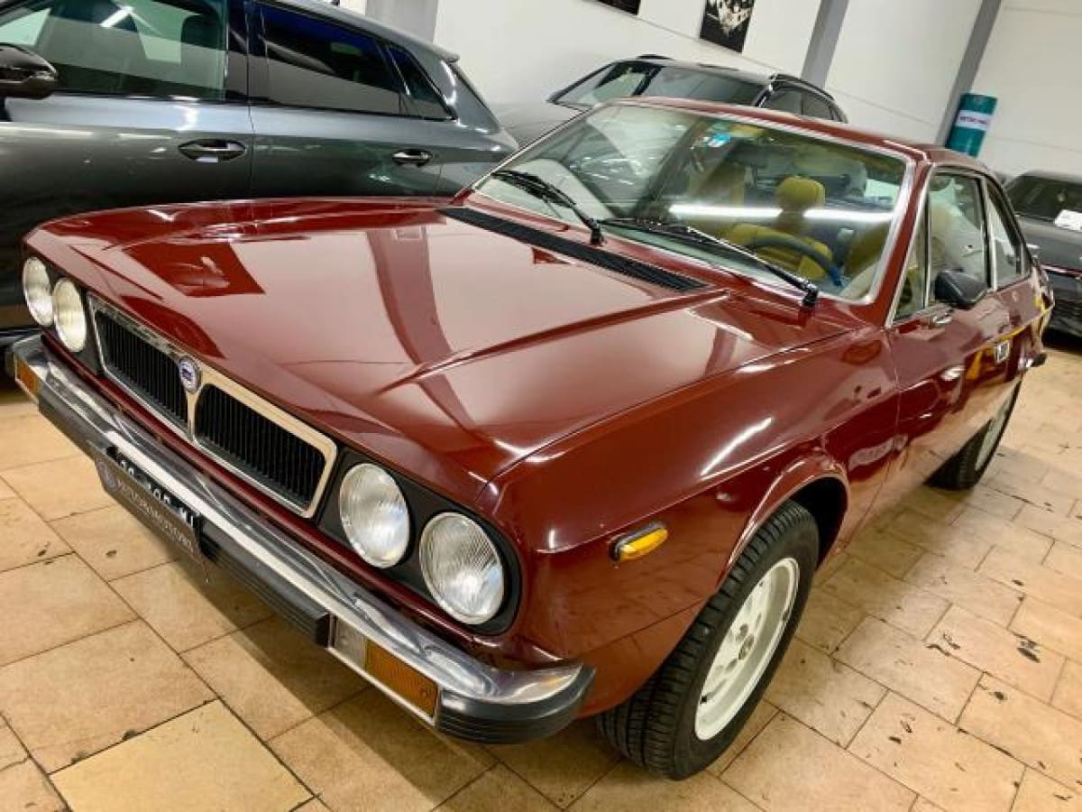 LANCIA Beta Berlina 10