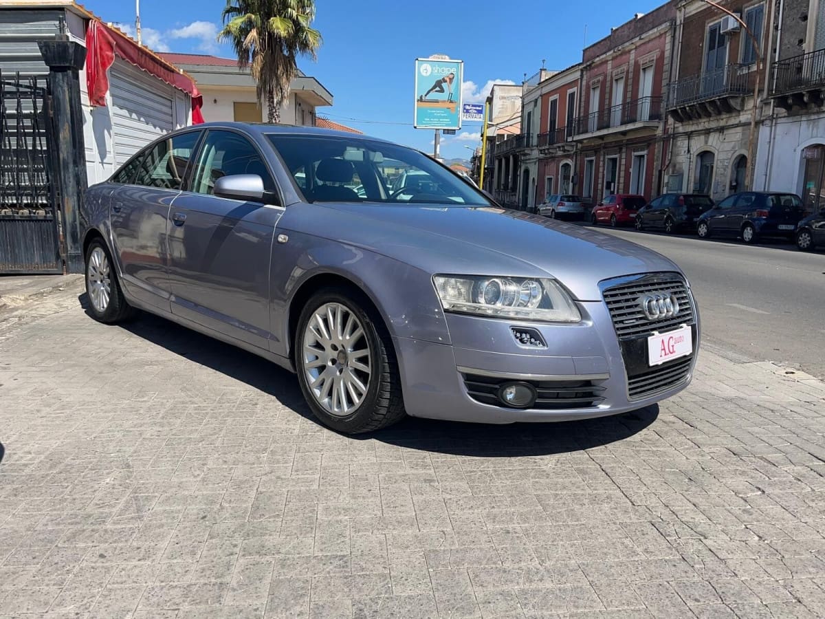 AUDI A6 3ª serie 13