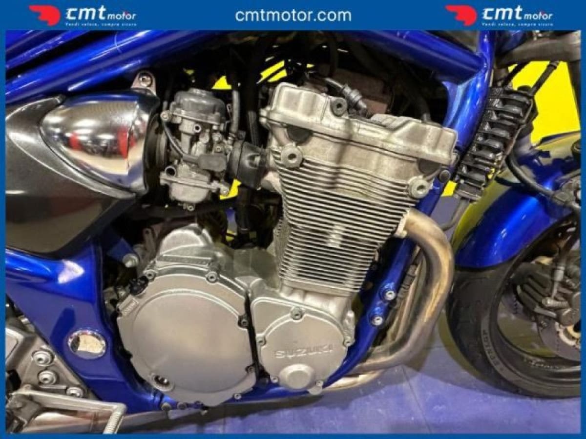 SUZUKI GSF 600 Bandit 3