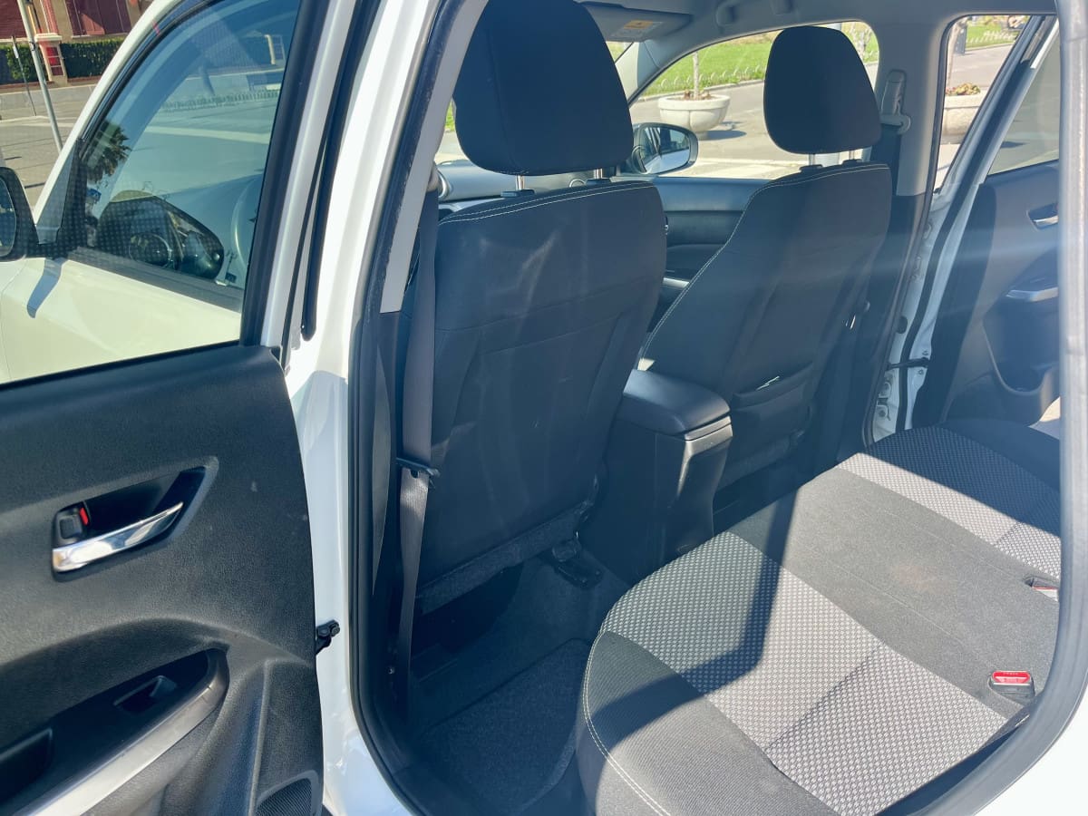 SUZUKI Vitara (2015) 5