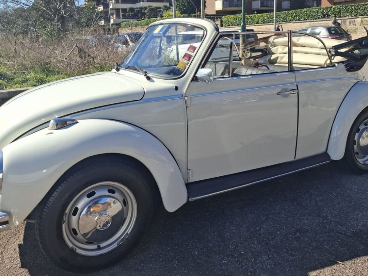 VOLKSWAGEN MAGGIOLONE 1303 CABRIOLET 14
