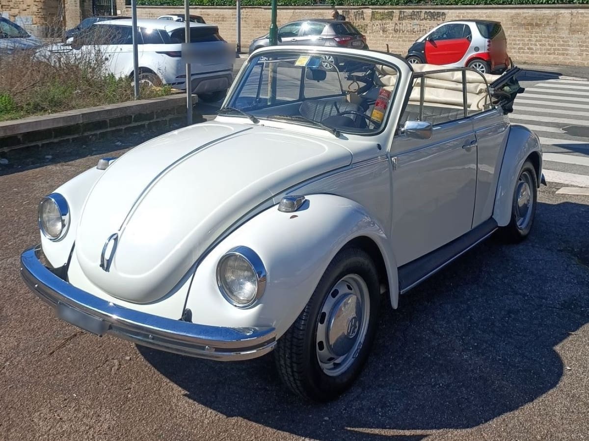 VOLKSWAGEN MAGGIOLONE 1303 CABRIOLET 10