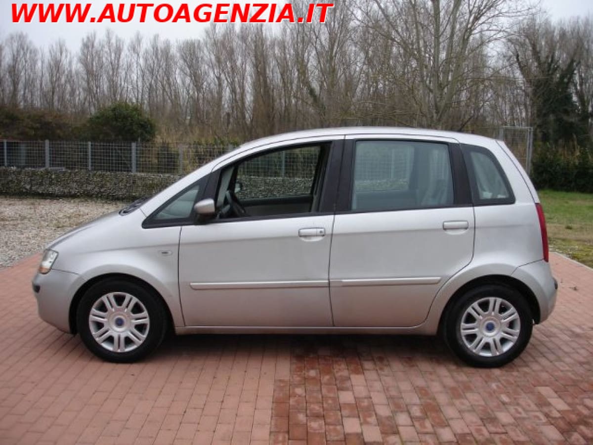 FIAT Idea 8