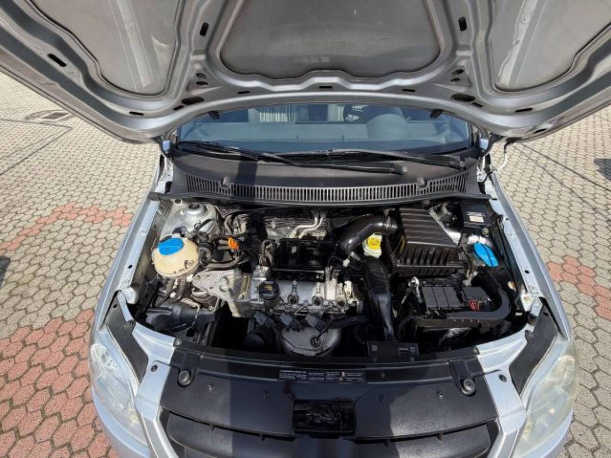 VOLKSWAGEN Fox 7